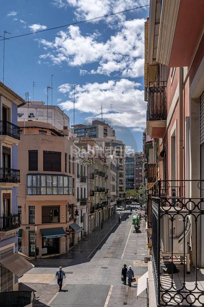 Foto 1a3dd7cb-2957-4d87-be5c-8a36e6a9e294. Pis a La Roqueta Valencia