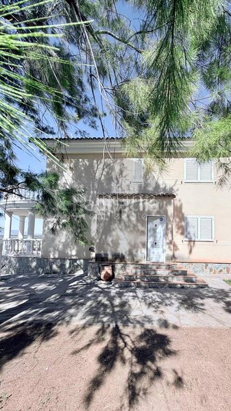 Foto 077a7758-f6bc-4b99-a29f-c113aef17993. Casa amb aparcament a Cumbres de Calicanto Torrent