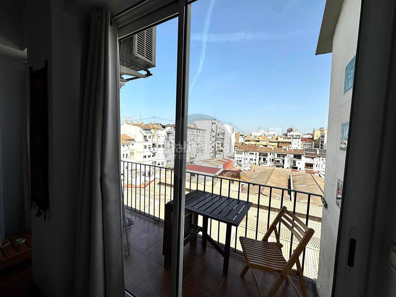 Foto c11ae24c-2883-4027-ae29-ae9ade0815d1. Àtic a Russafa Valencia