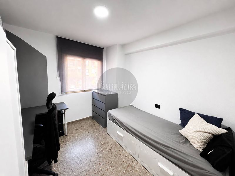 Foto ae7a97ff-c62a-4731-8328-3d0d896b193f. Pis a Barrio de Campanar Valencia
