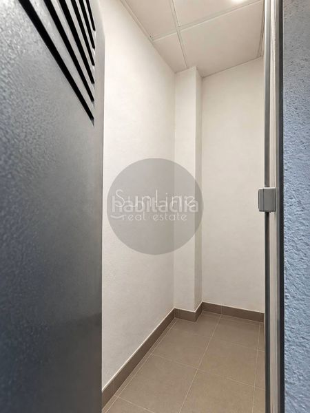 Foto f2abc9ca-f85a-4199-998d-9b71c882a452. Pis amb piscina a Parc Central Torrent