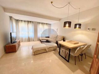 Rent Flat  Carrer d'alboraia. Alquiler de piso de 124 m² con piscina, gran terraza y garaje en