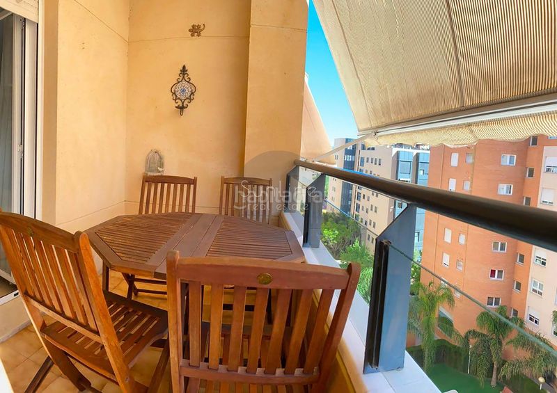 Foto 006072f4-8982-4772-95cf-7f5e92ece6b6. Rent flat with parking pool in Trinitat Valencia