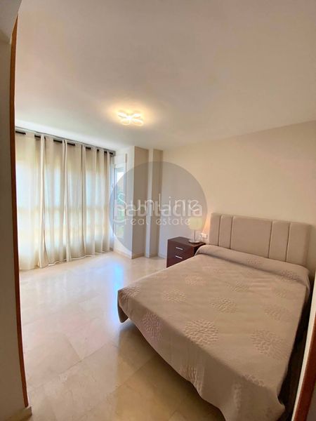 Foto 501a26f2-99ea-4282-b831-cc0d5956d18a. Rent flat with parking pool in Trinitat Valencia