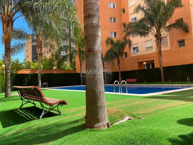 Foto 609166b9-22aa-4100-9b79-f03e208454b2. Rent flat with parking pool in Trinitat Valencia
