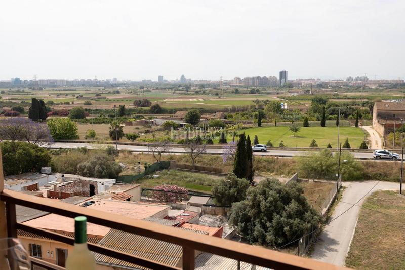 Foto a598ff29-6a02-48ae-a68d-a7d90562b859. Appartamento in camí nou de paterna 200 in Benimàmet Valencia