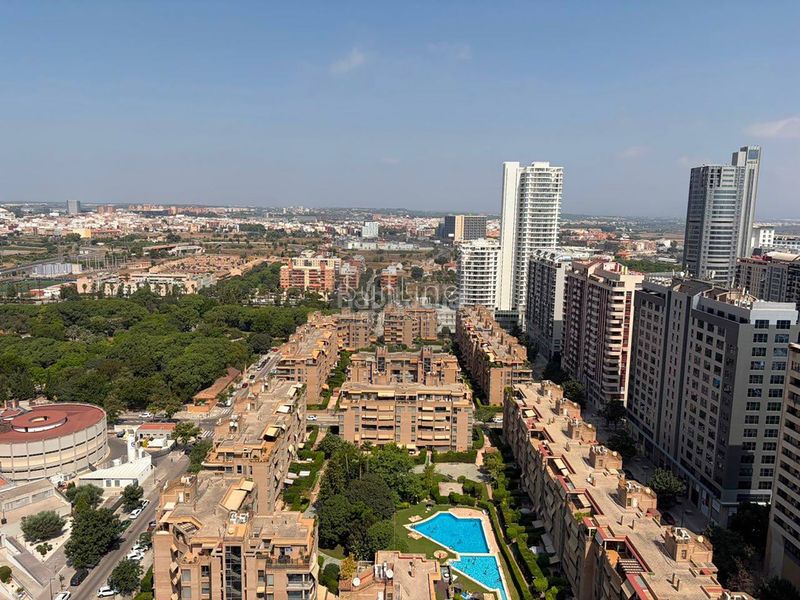 Foto f2513440-6bf4-46dd-b9fd-a1ef8bdcfccd. Lloguer pis amb aparcament piscina a Sant Pau Valencia