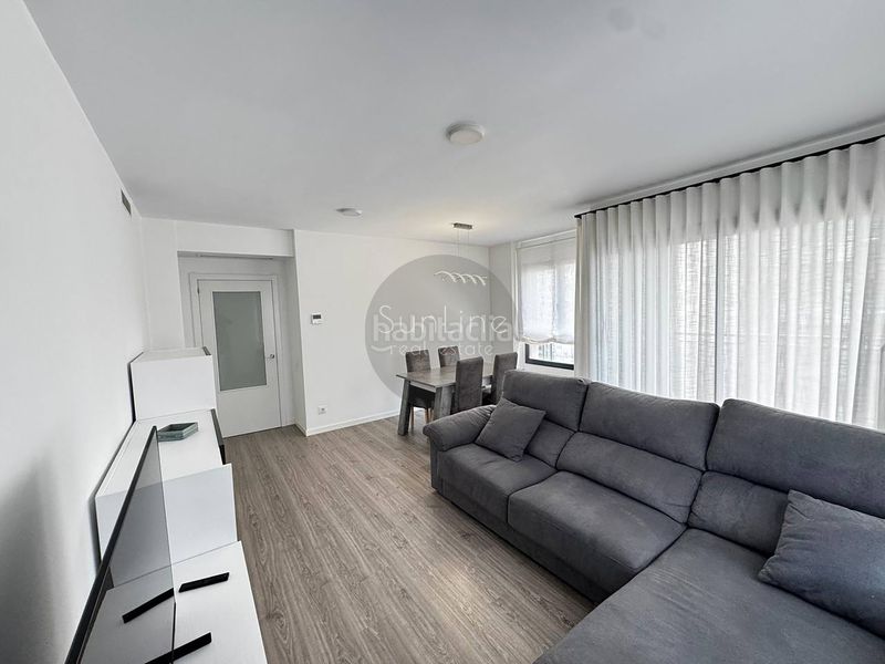 Foto 4c46846c-ee8d-4ee4-a95a-4b42ac9dc6c7. Rent flat with parking pool in La Punta Valencia