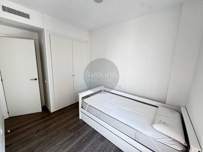 Foto 9edb07f9-d94b-41cc-abc0-b7681f8b7e27. Rent flat with parking pool in La Punta Valencia