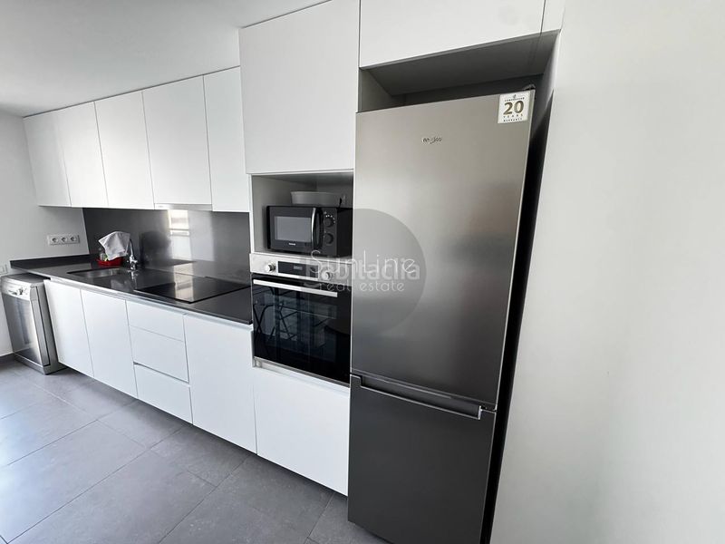 Foto d071481c-a016-4f02-a5f0-9b494b670cb2. Rent flat with parking pool in La Punta Valencia