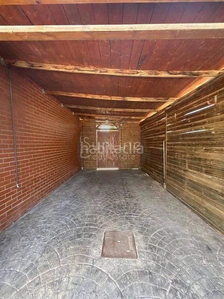Foto 676f5d7f-813f-494a-a404-9a5523c74910. Maison avec piscine dans Moncada