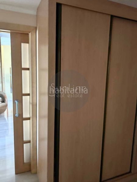 Foto fdbf3d6b-7990-4253-9ca7-2d7897c3834a. Lloguer pis amb aparcament piscina a Penya-Roja - Avda. Francia Valencia