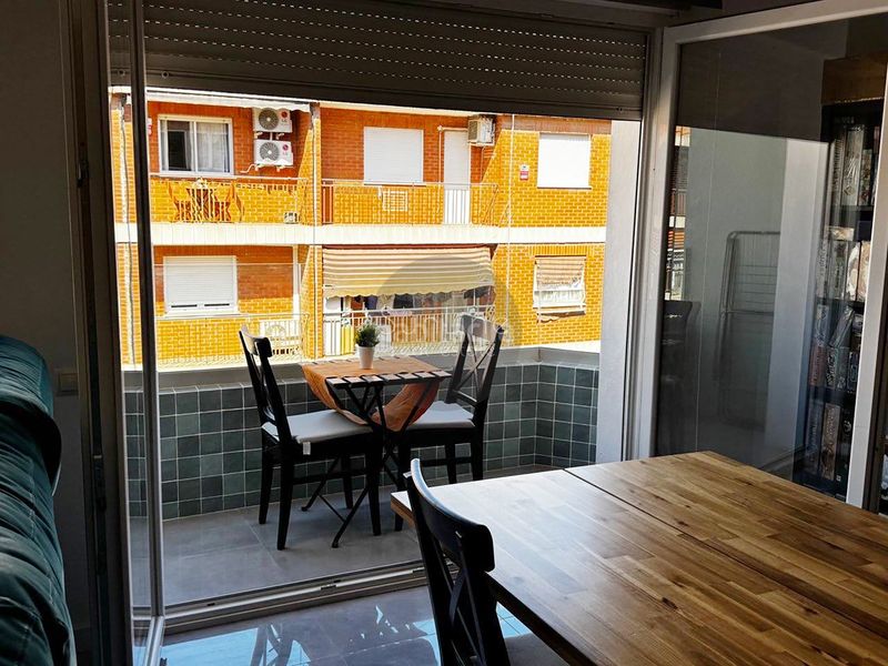 Foto 66aa7373-f572-4b36-a402-dd3934ab5355. Pis a Nou Moles Valencia