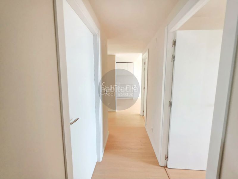 Foto 7c37a39a-9dbe-44bf-93fd-2bf25f1b8c54. Rent flat with parking pool in Russafa Valencia