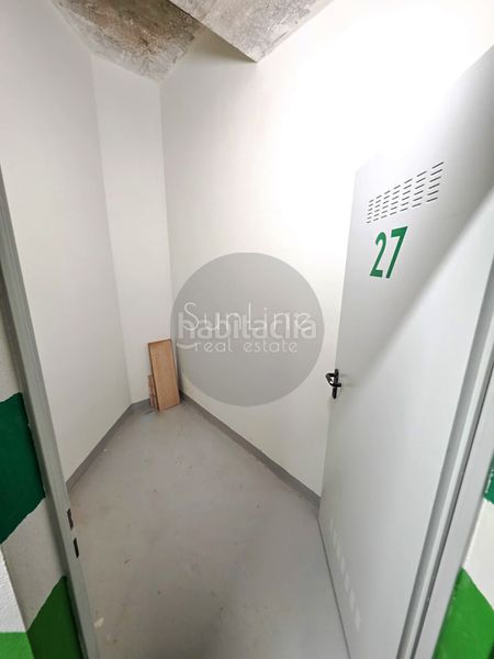 Foto 8e4c4075-081b-49b3-ae98-a76d6b6d7616. Rent flat with parking pool in Russafa Valencia