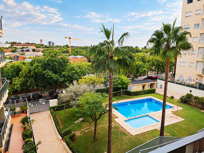 Foto 08535ba8-5703-4c61-89ae-5e4c2f25780b. Flat with parking pool in Valterna Paterna