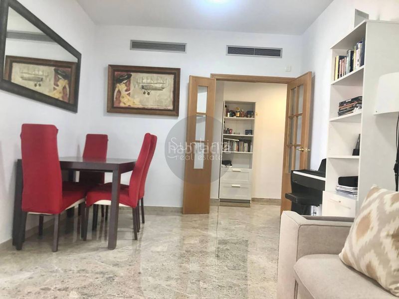 Foto 76978479-7d98-4177-82bb-8c37727cfcc3. Flat with parking pool in Valterna Paterna