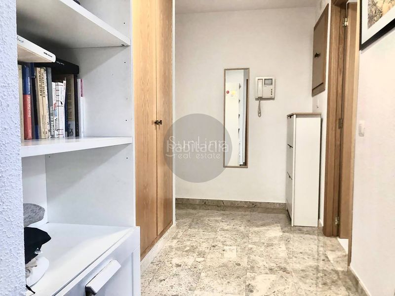 Foto bf8bd7c5-d9b2-445c-9f48-d2b3b3d3346f. Flat with parking pool in Valterna Paterna