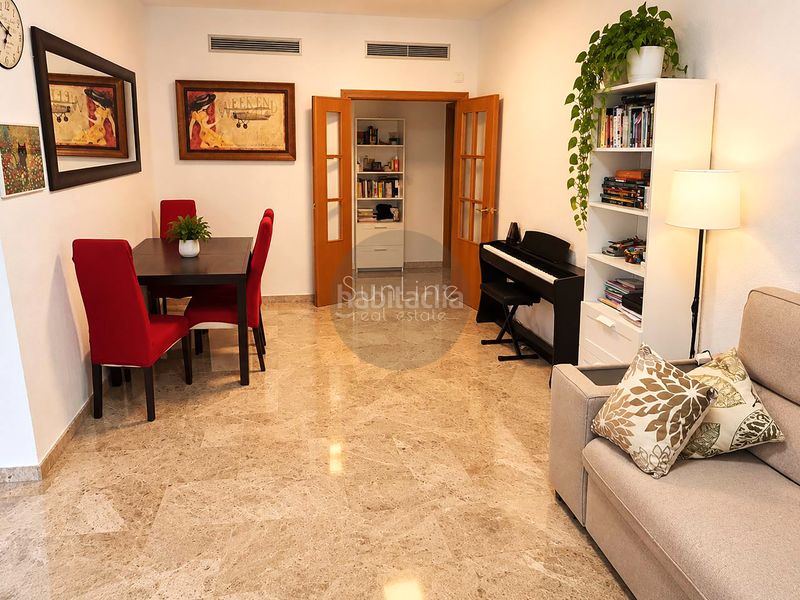 Foto dff4897d-5cad-4ff5-af3d-82a73c605796. Flat with parking pool in Valterna Paterna
