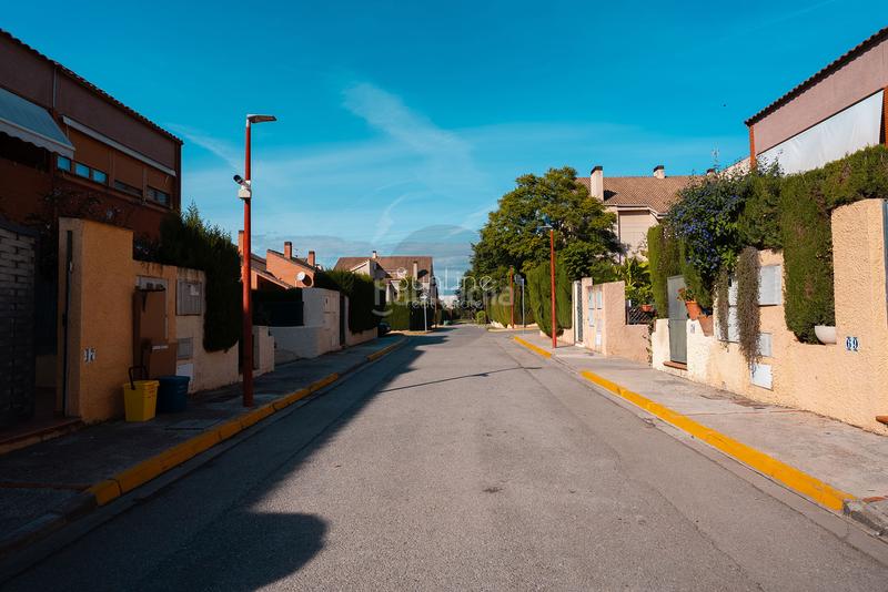 Foto 93308531-0578-48a9-af27-d4b28c16d031. House with parking pool in Mas Camarena Bétera