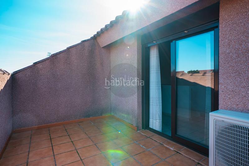 Foto cf7e91eb-11bb-4cc1-ae6a-a49d3dc59768. House with parking pool in Mas Camarena Bétera