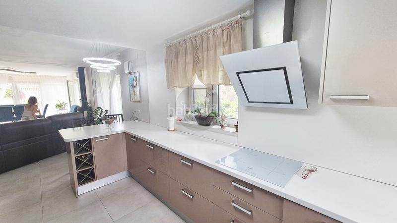 Foto 70ef3b6d-5cfd-4a66-91ee-974c9f5f14aa. Casa amb aparcament a Entrepinos Eliana (l´)