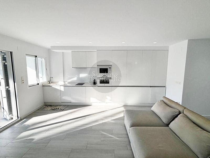 Foto 60c0427a-cdbb-4cf8-839a-71cb82a4a297. Piso apartamento con vistas al mar en Racó Cullera