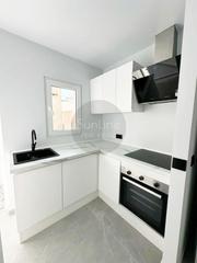 Pis  Carrer de ruiz de lihory. Piso acogedor en valencia