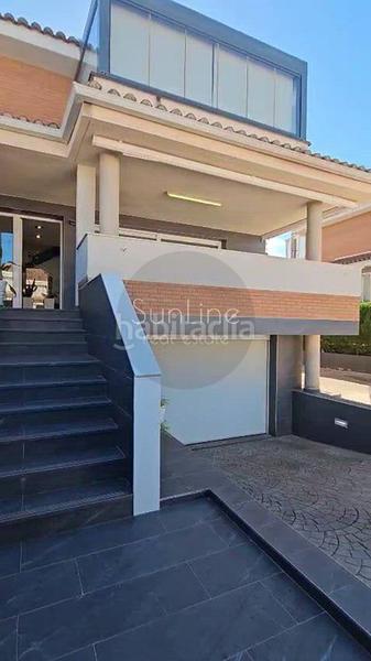 Foto 5296172c-6e9a-448c-a575-a58aec8893e4. Casa adossada amb aparcament a Nuevo Centro Sagunt