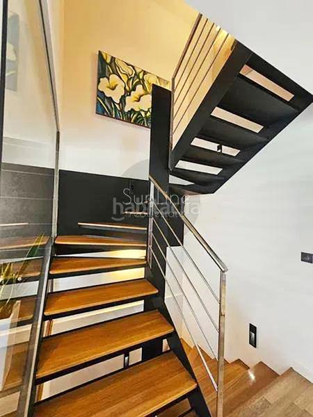 Foto 830bd024-6232-4bbf-ae50-1ca4fb585cb0. Casa adossada amb aparcament a Nuevo Centro Sagunt