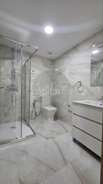 Foto 2ff0538c-1951-428c-8cdf-f48500dd883e. Alquiler piso se alquilan 2 apartamentos idénticos con vistas especulares en Almàssera