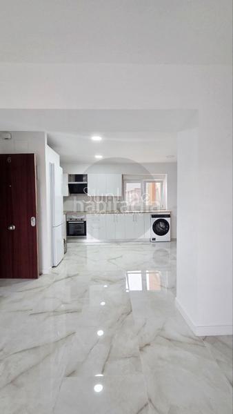 Foto f7bf1032-cfb4-4f21-92b2-4bdb705d7202. Alquiler piso se alquilan 2 apartamentos idénticos con vistas especulares en Almàssera