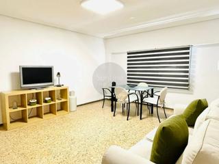 Pis  Carrer de la benemèrita guàrdia civil. Amplio piso en torrent