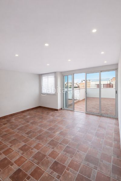 Foto 7abd0f48-9f5d-441a-ad27-34d9781a86d8. Pis a Centre Castelldefels