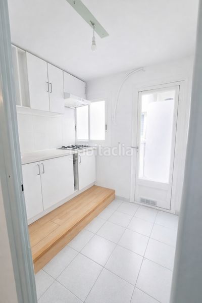 Foto a8788e15-81d1-4190-9a07-8c833255eb93. Pis a Centre Castelldefels