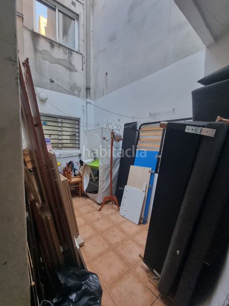 Foto 2f4952fc-2417-4a08-adce-6682f504c360. Pis a Sants Barcelona