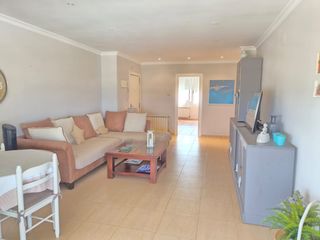 Rent Flat  Avinguda neptuno. Luminoso piso de 80 m² ubicado en una 6ª planta con ascensor,