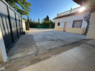 Miete Haus in Corinto-Almardà. Acogedora casa a 150m de la playa en almardà – alquiler de octub