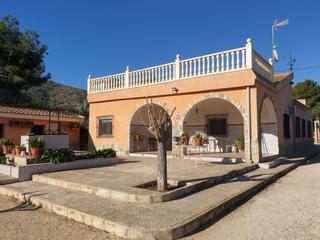 Chalet en Hondón de las Nieves