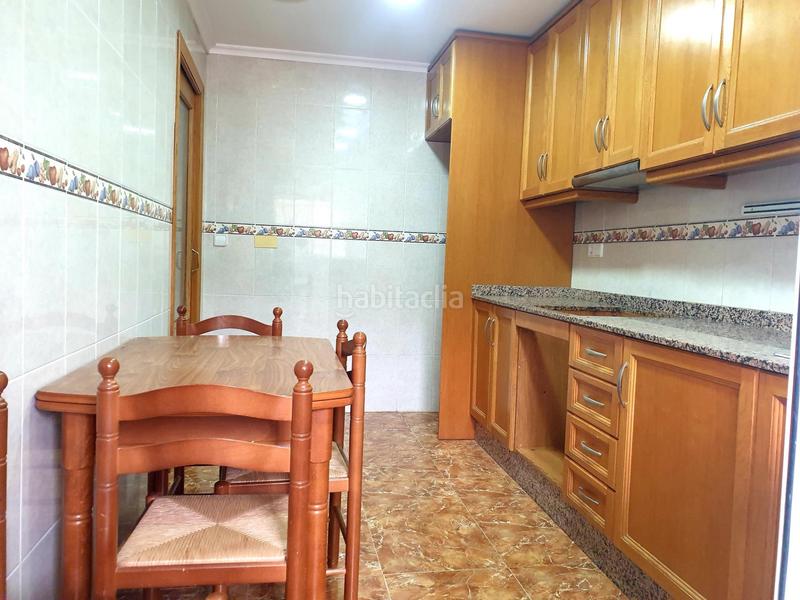 Foto c472451d-5cc4-4043-a993-cc154cc13033. Ground floor with heating parking in Crevillente