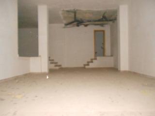 Local Comercial en Crevillente. Se vende local nuevo a estrenar