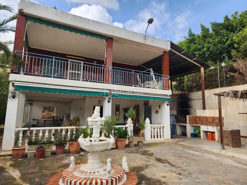 Foto d546ab3f-dfa4-4113-b1a0-9eb318aee3c9. Chalet con piscina in Crevillente