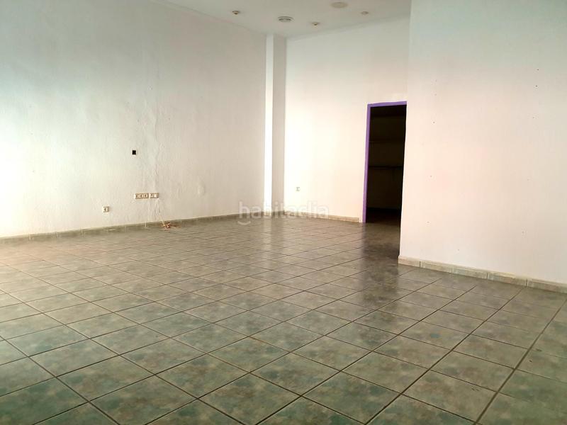 Foto 3b55bf4c-9e14-432e-9df1-2e229102225a. Alquiler local comercial en Crevillente