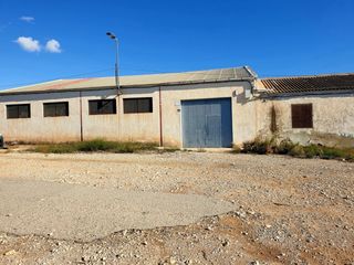 Industrial building in Crevillente