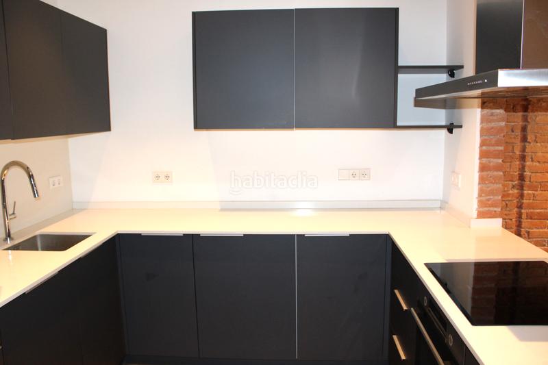 Foto e25ea1d4-bd15-43db-be12-815c22a8122e. Pis amb calefacció a Sant Antoni Barcelona