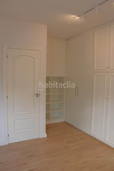 Foto 5d8ec0ac-792c-4994-af3c-6f4d23bde480. Location maison jumelée avec cheminée chauffage parking dans Castelldefels