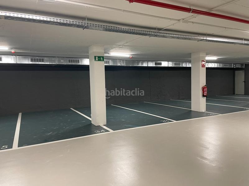 Foto 581fe156-cc0b-4ca7-a92e-1ac5792881e7. Miete autoparkplatz in carrer de barcelona 98 in Centre Hospitalet de Llobregat (L´)