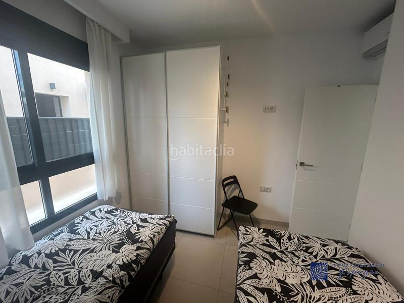 Foto 2210e57c-dbc9-4b44-ae59-2385e1d553a4. Pis a calle veleta 72 a El Mojón Pilar de la Horadada