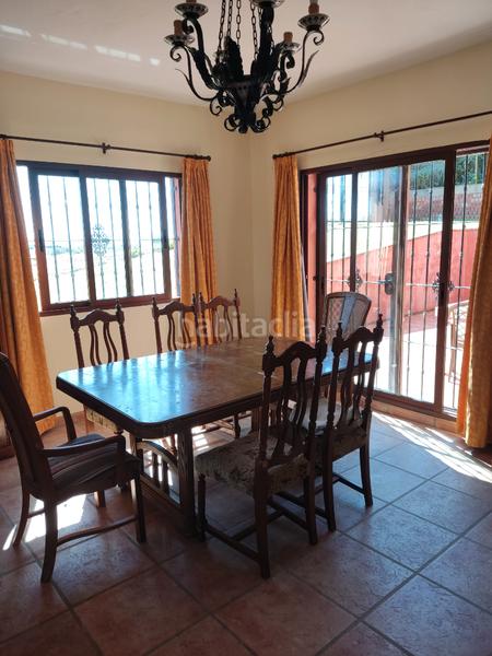 Foto b7b6aa0d-1e26-4de9-b7e4-ce3756e9cb98. Chalet avec cheminée chauffage parking dans Conil Conil de la Frontera