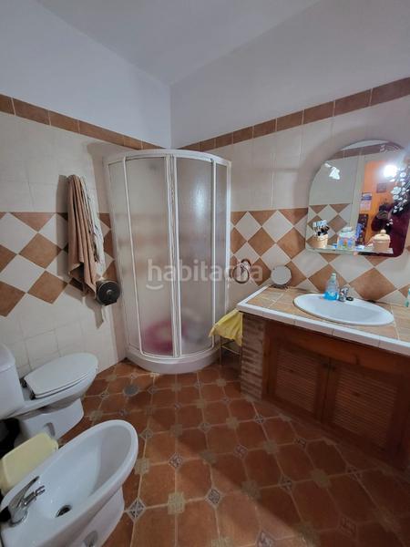 Foto 915a1965-8b6a-430a-b66b-8be878594bea. Casa aparellada amb xemeneia calefacció aparcament piscina a Medina Sidonia